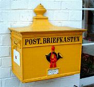 Der mit der Erbauung der Gaststtte angebrachte Briefkasten erfllt noch heute (2005) seinen Zweck.